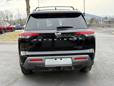 New 2026 Nissan Pathfinder Platinum image 6
