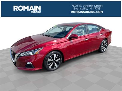 Used 2021 Nissan Altima 2.5 SV w/ SV Premium Package
