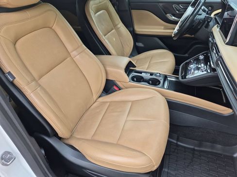 Used 2020 Lincoln Corsair Reserve w/ Appearance Package FWD image 21