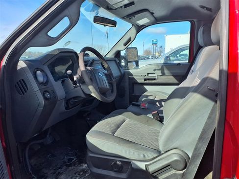 Used 2012 Ford F250 XL w/ PWR Equipment Group image 6