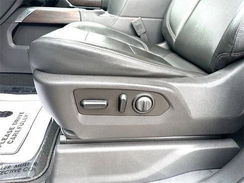 Used 2020 GMC Sierra 1500 SLT w/ SLT Premium Package image 12