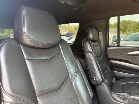 Used 2015 Cadillac Escalade ESV Platinum AWD/4WD image 20