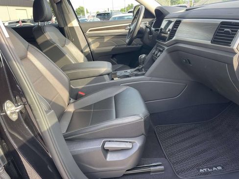Used 2023 Volkswagen Atlas SE FWD image 9