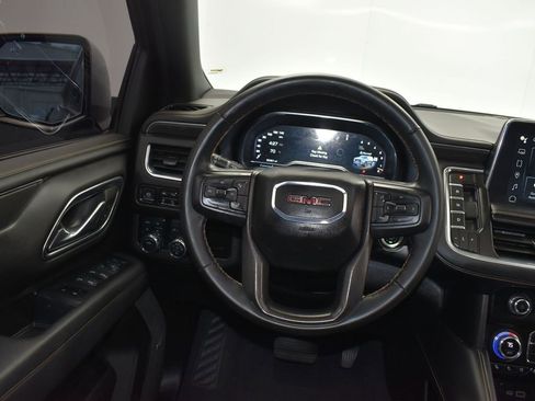 Used 2024 GMC Yukon AT4 image 31