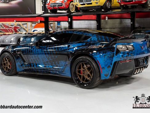 Used 2016 Chevrolet Corvette Z06 w/ 3LZ Preferred Equipment Group image 7