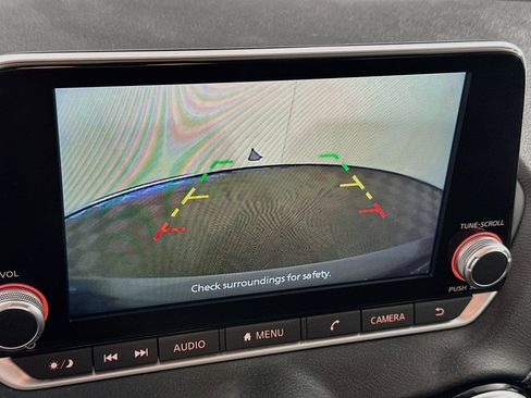 Used 2025 Nissan Sentra SV w/ All-Weather Package FWD image 22