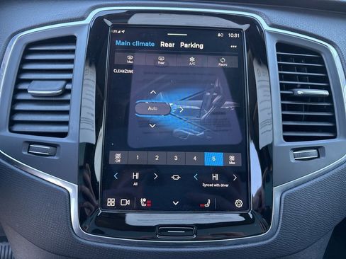 Certified 2023 Volvo XC90 B5 Core w/ Protection Package Premier image 28