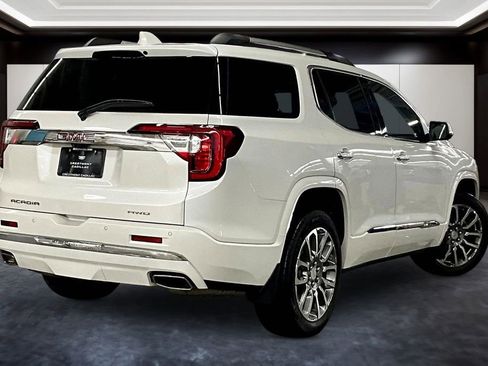 Used 2023 GMC Acadia Denali w/ Denali Ultimate Package AWD/4WD image 6