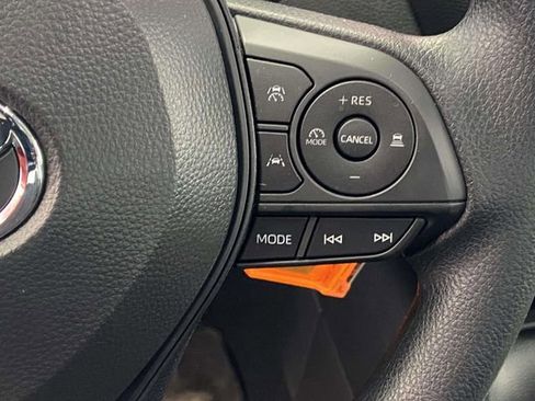 Used 2026 Toyota Corolla LE image 21