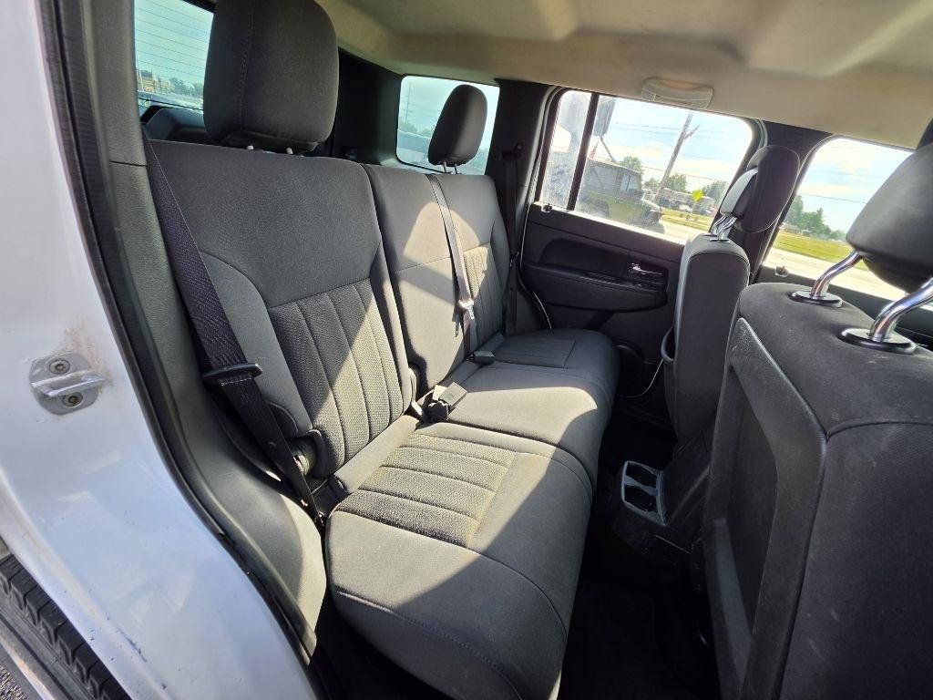 Used 2012 Jeep Liberty Sport RWD image 16