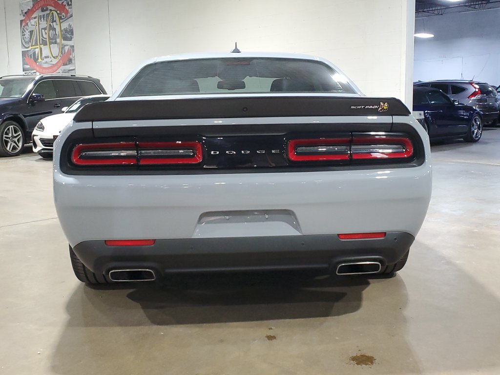 Used 2022 Dodge Challenger R/T Scat Pack RWD image 11
