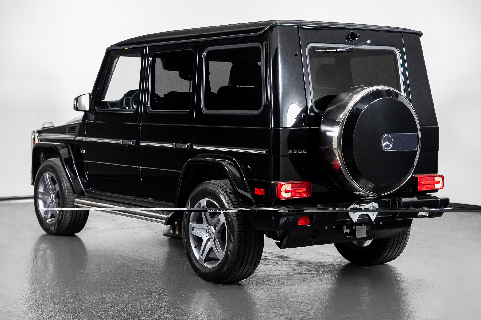 Used 2017 Mercedes-Benz G 550 image 23