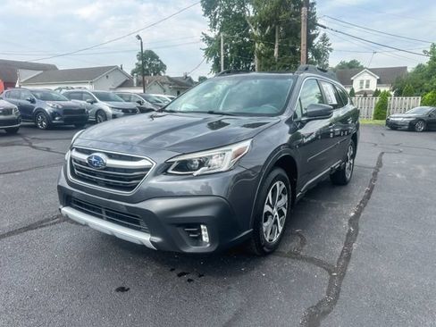 Used 2021 Subaru Outback Limited w/ Popular Package #2 AWD/4WD image 3