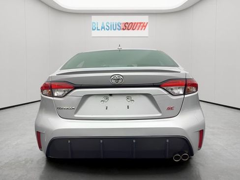 Used 2024 Toyota Corolla SE image 4