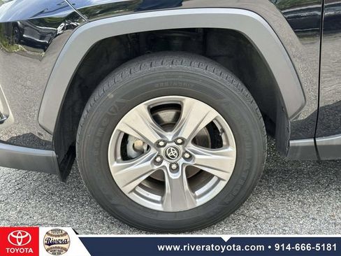 Used 2023 Toyota RAV4 XLE w/ Convenience Package AWD/4WD image 12