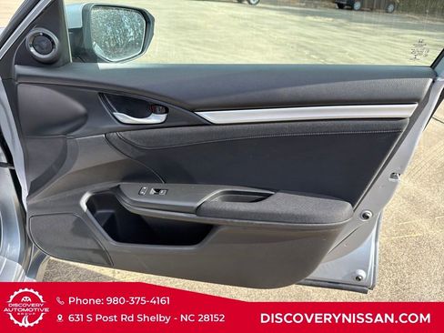 Used 2019 Honda Civic EX image 39