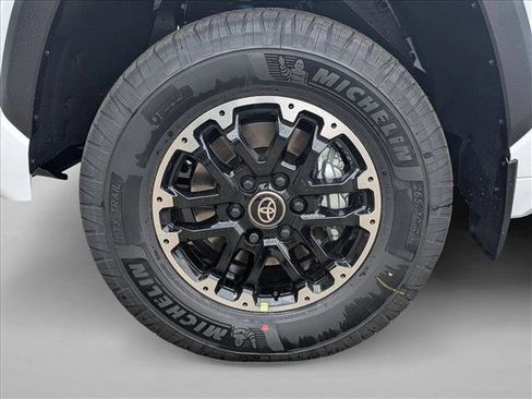 New 2026 Toyota Tundra SR5 AWD/4WD image 10
