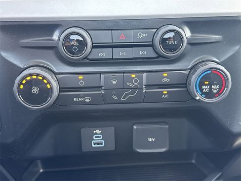 New 2025 Ford F350 XLT w/ FX4 Off-Road Package image 27