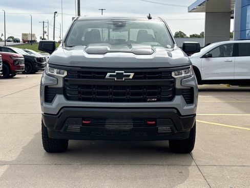 Used 2024 Chevrolet Silverado 1500 LT Trail Boss w/ Convenience Package II AWD/4WD image 14