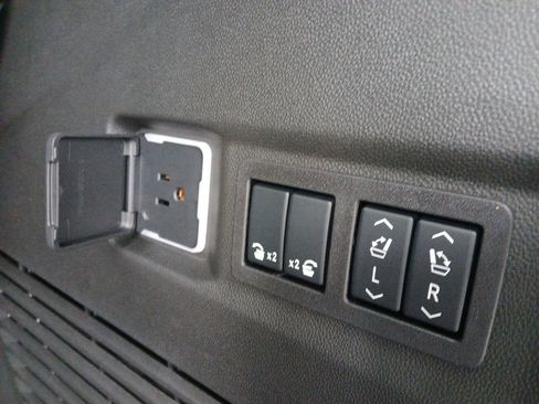 New 2026 Chevrolet Tahoe High Country image 28