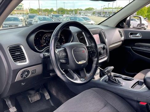 Used 2018 Dodge Durango SXT w/ 3rd Row Seating Group RWD image 17