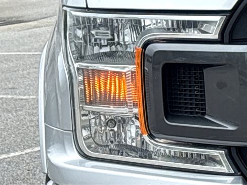 Used 2018 Ford F150 XLT w/ Equipment Group 301A Mid image 19