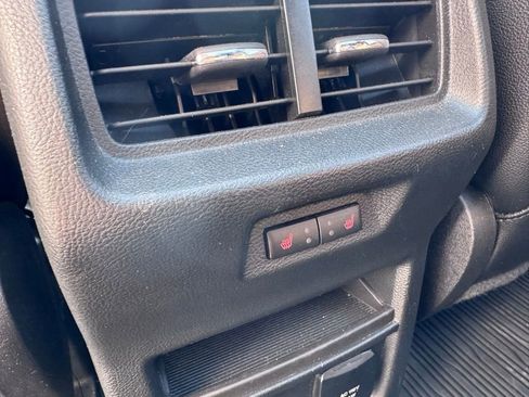 Used 2024 Ford Edge Titanium w/ Titanium Elite Package image 11