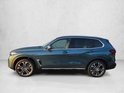 Used 2026 BMW X5 sDrive40i w/ Climate Comfort Package image 6