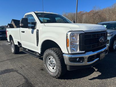 New 2025 Ford F250 XL w/ XL Off-Road Package