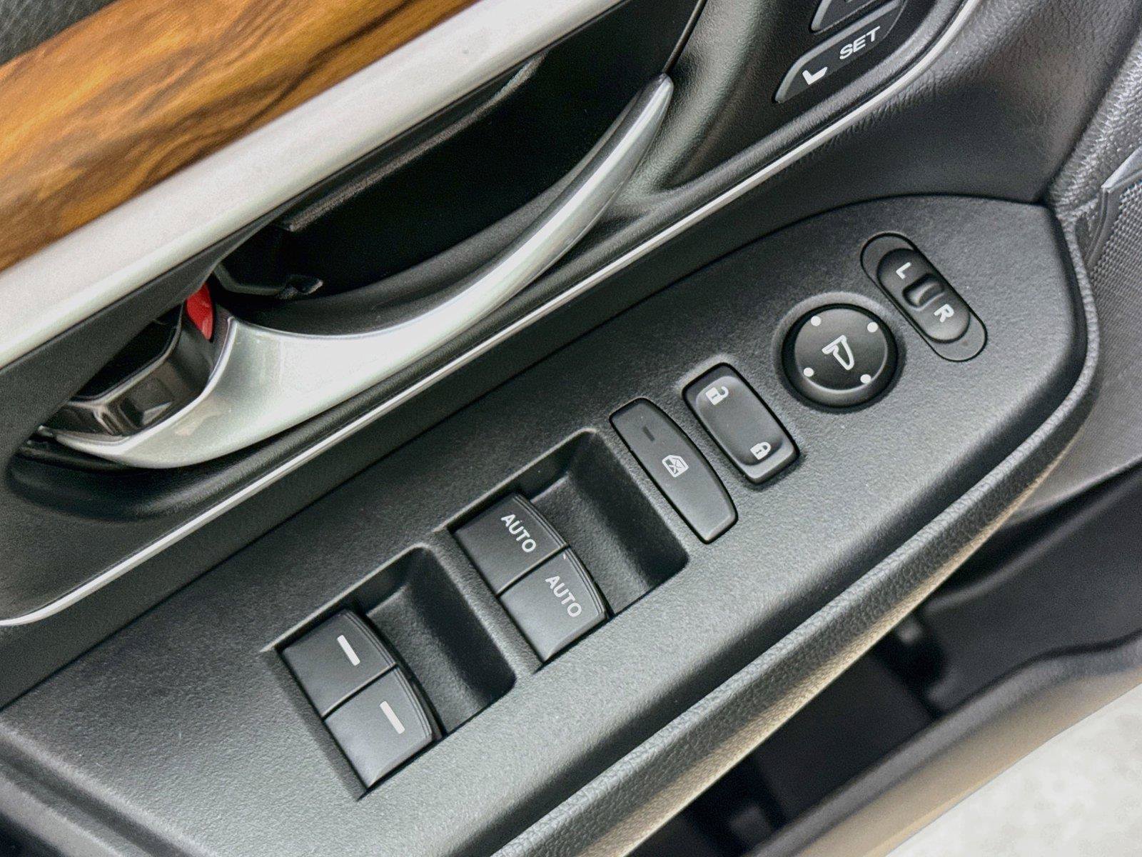 Used 2020 Honda CR-V EX-L image 21