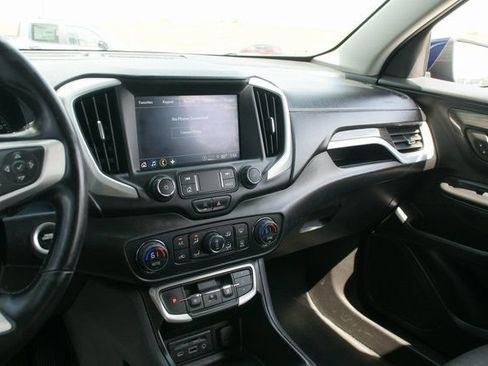 Used 2023 GMC Terrain SLT FWD image 18