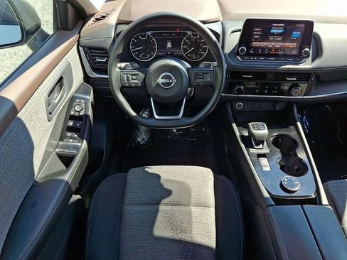 Used 2022 Nissan Rogue S AWD/4WD image 11
