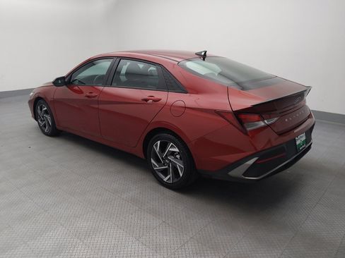 Used 2025 Hyundai Elantra Sport FWD image 5