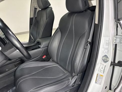 Used 2022 Acura RDX AWD w/ Technology Package image 16