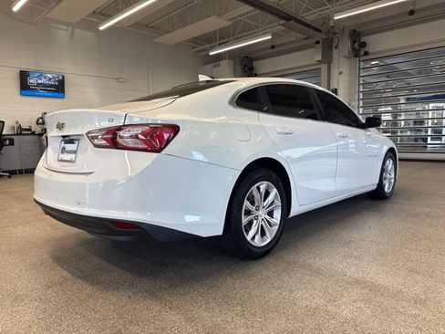 Used 2020 Chevrolet Malibu LT FWD image 5