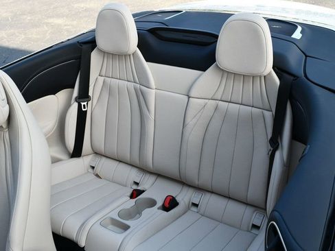 Used 2024 Mercedes-Benz CLE 450 4MATIC Cabriolet image 16