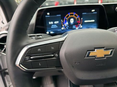 Used 2025 Chevrolet Equinox LT image 15