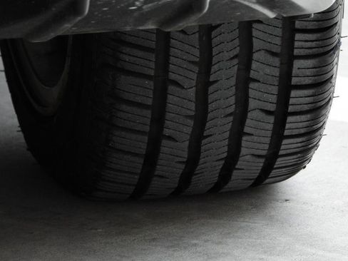 Used 2013 Lexus CT 200h w/ Premium Pkg w/Backup Camera image 20