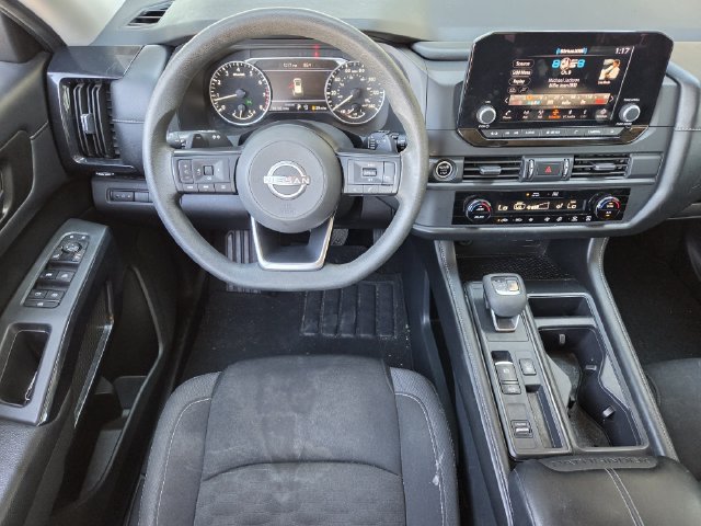 Used 2023 Nissan Pathfinder S FWD image 33