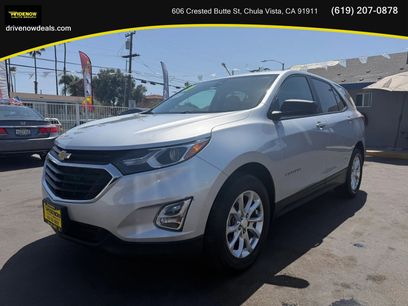 Used 2021 Chevrolet Equinox LS w/ LS Convenience Package