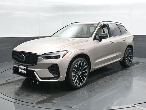 New 2026 Volvo XC60 B5 Ultra w/ Protection Package Premier AWD/4WD image 5