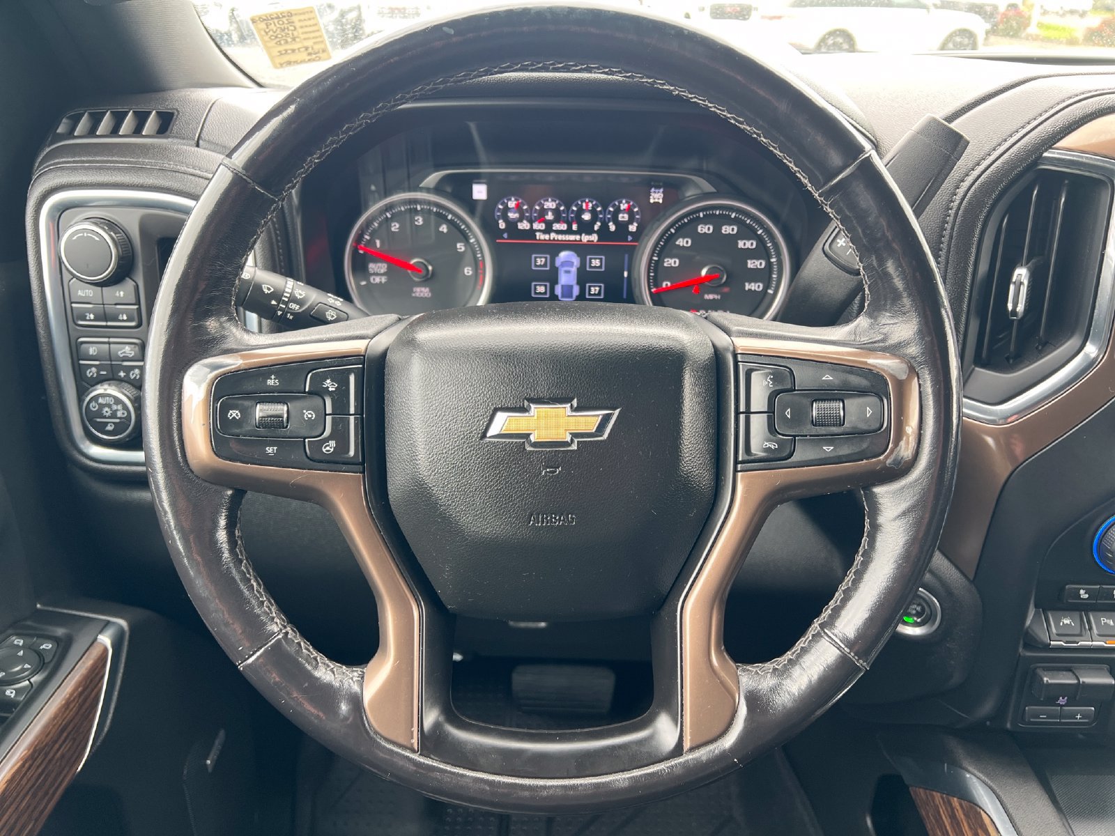 Used 2019 Chevrolet Silverado 1500 High Country w/ High Country Premium Package AWD/4WD image 21