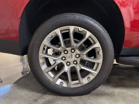 New 2026 GMC Yukon XL Elevation w/ Elevation Premium Package image 9