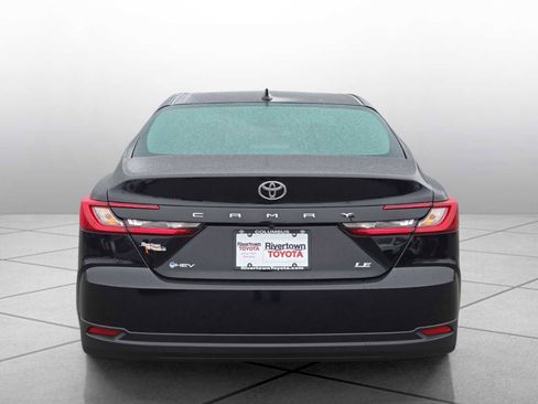 New 2026 Toyota Camry LE image 4