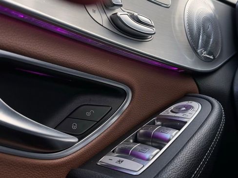 Used 2021 Mercedes-Benz C 300 Sedan image 36