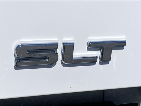Used 2019 GMC Sierra 2500 SLT AWD/4WD image 10