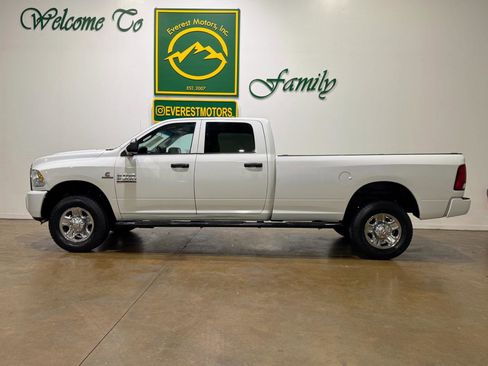 Used 2018 RAM 2500 Tradesman w/ Cold Weather Group AWD/4WD image 4