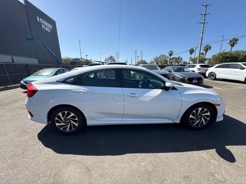 Used 2017 Honda Civic EX image 5