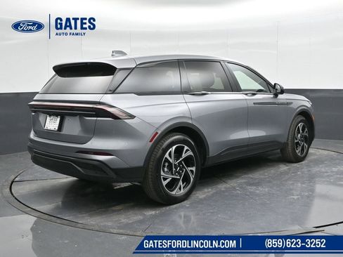 New 2025 Lincoln Nautilus Premier w/ Equipment Group 102A image 2