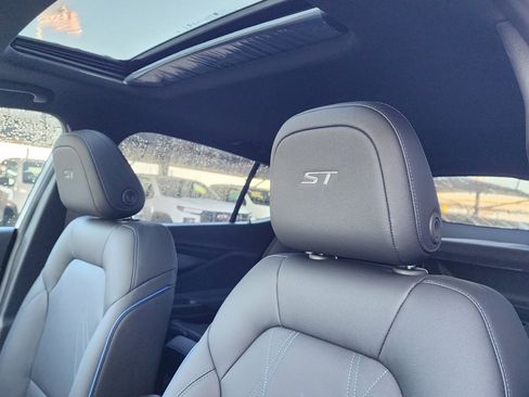 New 2026 Buick Envista Sport Touring w/ Convenience I Package image 16